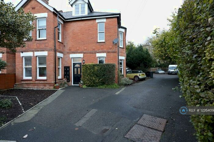 1 Bedroom Flat To Rent In Westerham Road, Bournemouth, BH4