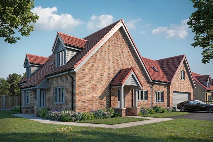 4 Bedroom Detached Bungalow For Sale In Field End, Mileham, PE32