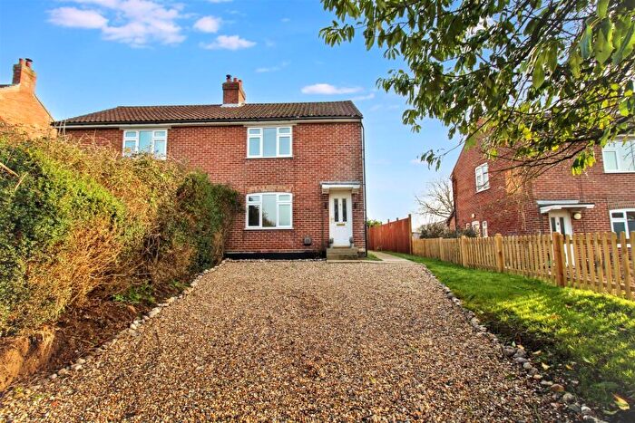 3 Bedroom Semi-Detached House For Sale In Harmers Lane, Thurgarton, NR11