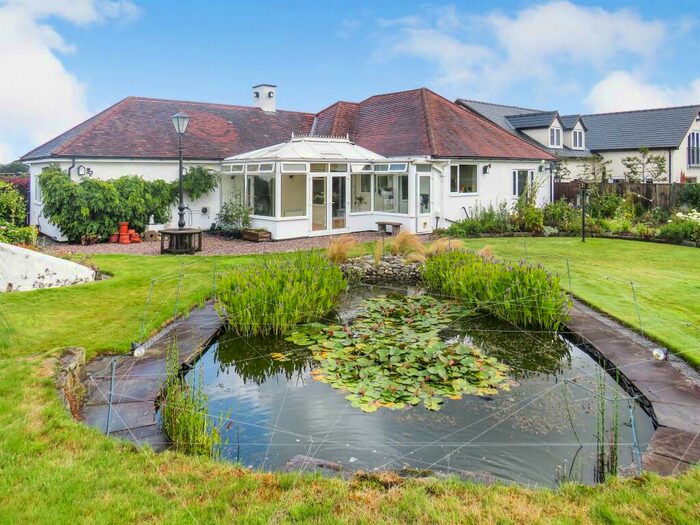 2 Bedroom Detached Bungalow For Sale In Runcorn Road, Little Leigh, Northwich, CW8