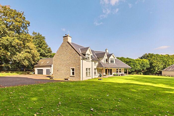5 Bedroom Detached House For Sale In Meigle, Blairgowrie, PH12