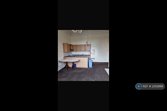 1 Bedroom Flat To Rent In Keighley Road, Bradford, BD8