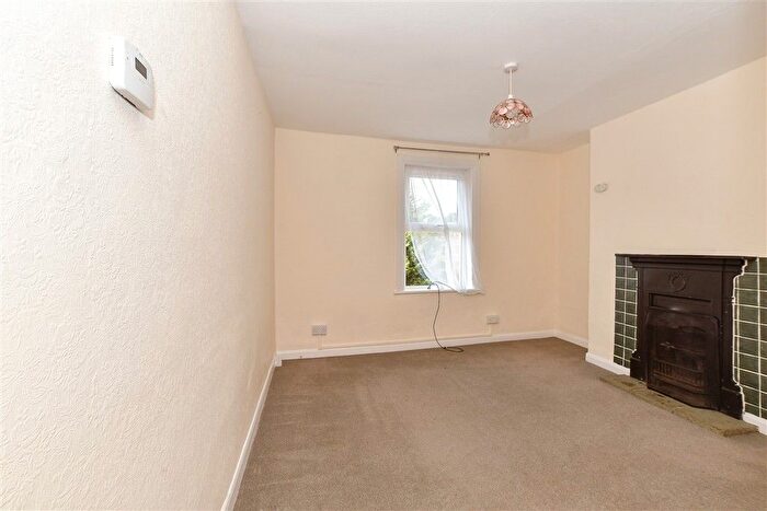 3 Bedroom Town House For Sale In Norman Road, Tunbridge Wells, Kent, TN1