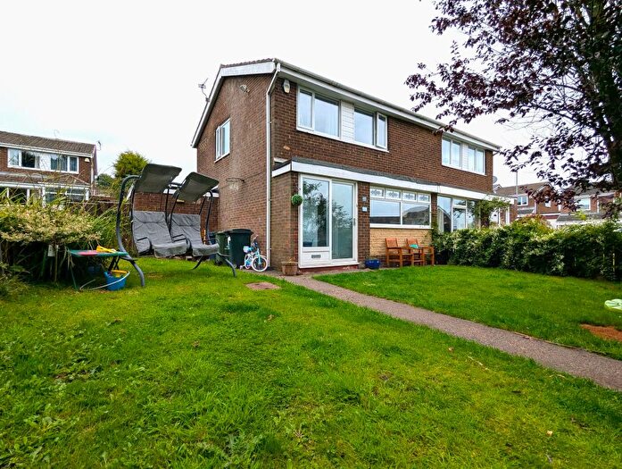 3 Bedroom Semi-Detached House For Sale In Colebrooke, Birtley, Chester Le Street, DH3