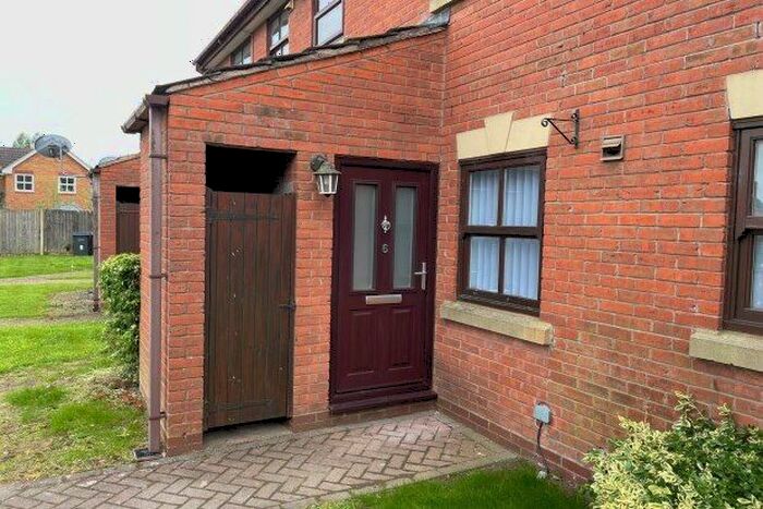 1 Bedroom Maisonette To Rent In Springfield Road, Sutton Coldfield, B76