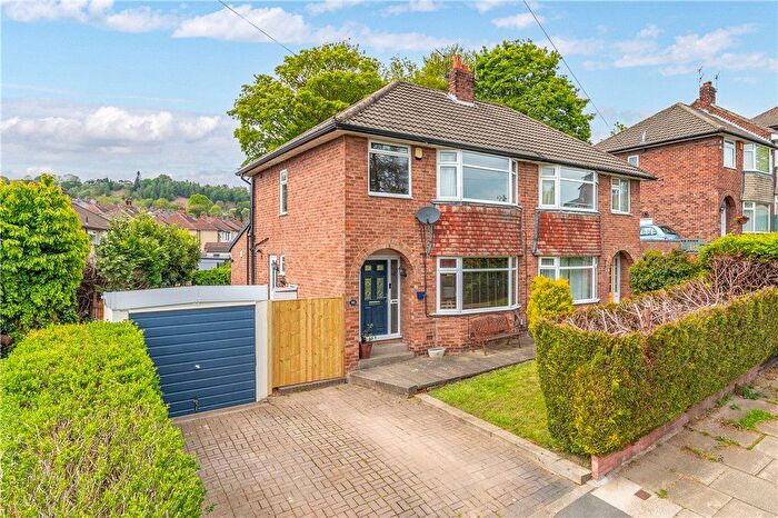 3 Bedroom Semi Detached House For Sale In Woodcot Avenue, Baildon, West Yorkshire, BD17