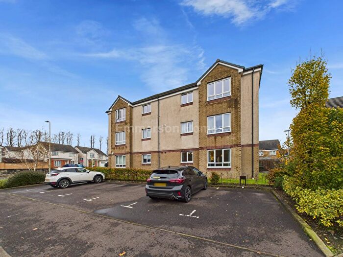 2 Bedroom Flat For Sale In Hallhill Crescent, Johnstone, PA5