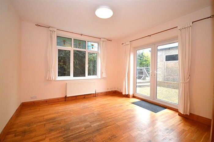 5 Bedroom House To Rent In Jennings Road, St Albans, AL1