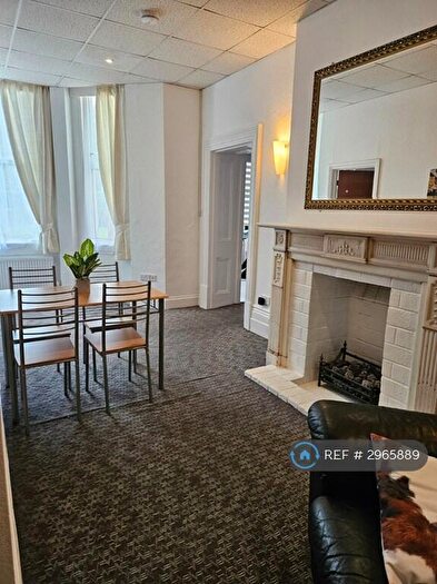 2 Bedroom Flat To Rent In Ocean Court, Bournemouth, BH1