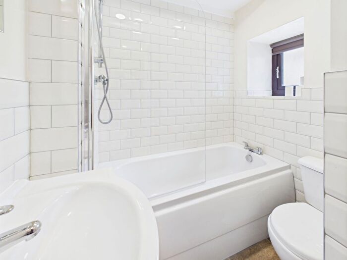 2 Bedroom Cottage For Sale In Abbey View, Stainsacre, YO22