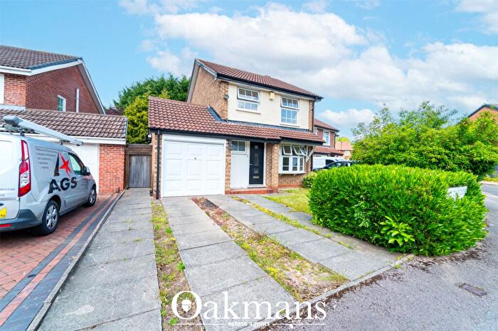 3 Bedroom Detached House For Sale In Hall Dale Close, Birmingham, West Midlands, B28