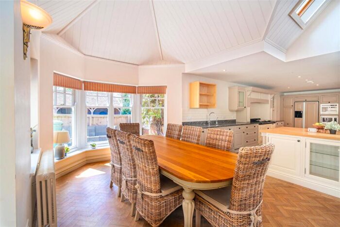 9 Bedroom Detached House For Sale In Bembridge, PO35