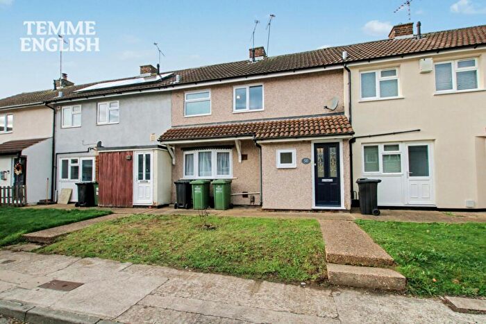 2 Bedroom Terraced House For Sale In Quilters Straight, Basildon, SS14