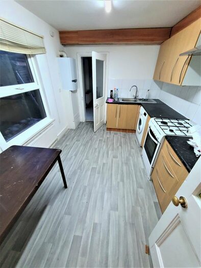 4 Bedroom Terraced House To Rent In Leonard Rd, London E7