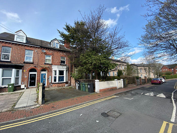 6 Bedroom Terraced House For Sale In The Woodlands, Birkenhead, Merseyside, CH41