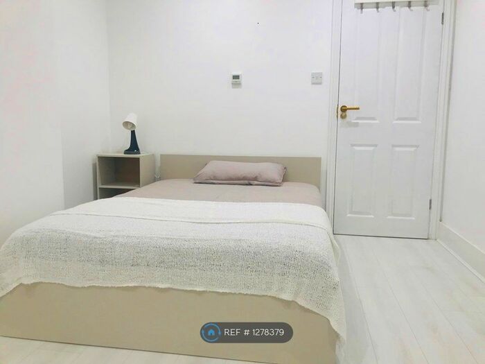 1 Bedroom Terraced House To Rent In Longstone Road, Eastbourne BN22