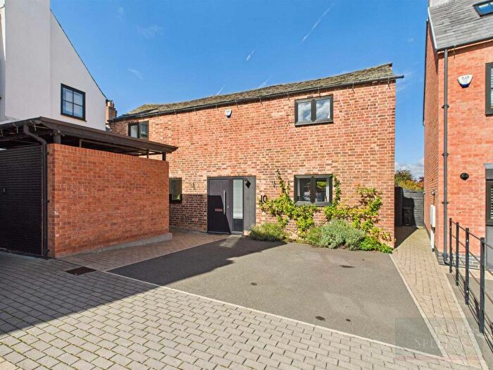 2 Bedroom Barn Conversion For Sale In Rose Yard, Kibworth Harcourt, Leicestershire, LE8
