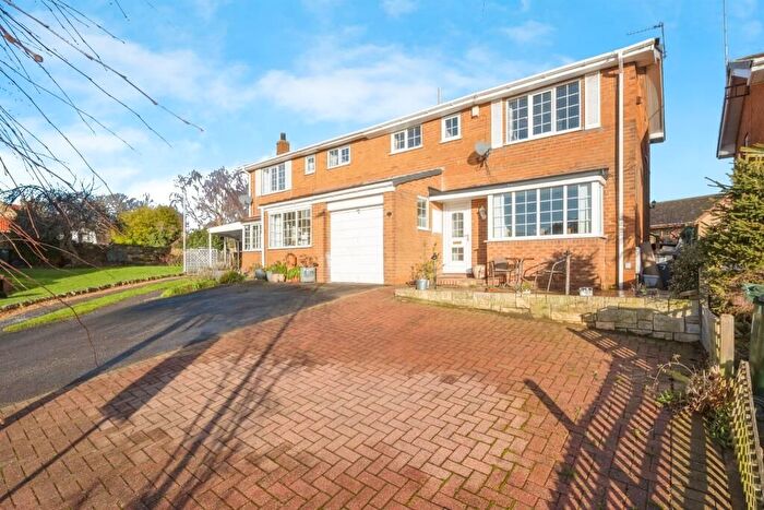 3 Bedroom Semi Detached House To Rent In Eaton Square, Barnburgh, Doncaster, DN5