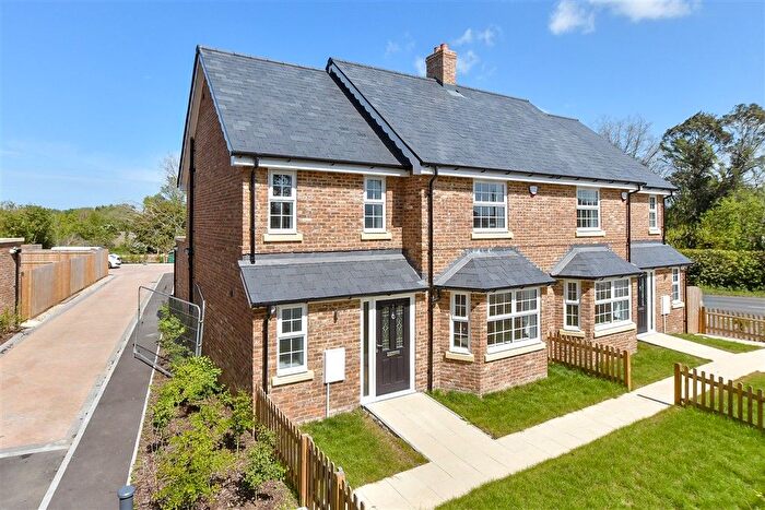 4 Bedroom Semi-Detached House For Sale In Claygate, Marden, Tonbridge, Kent, TN12