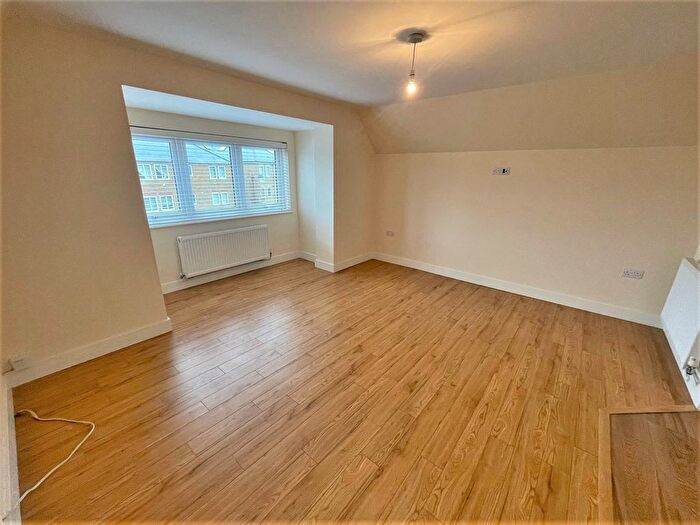 1 Bedroom Flat To Rent In Wrotham Road, Terance House, DA11