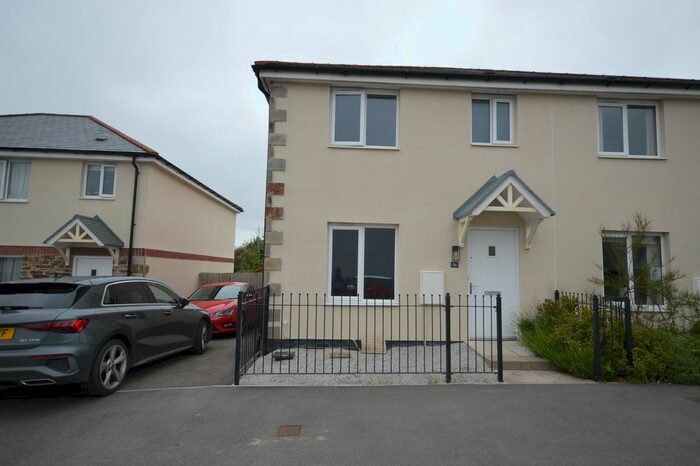 3 Bedroom Semi-Detached House To Rent In The Courtyard, David Penhaligon Way, Truro TR1