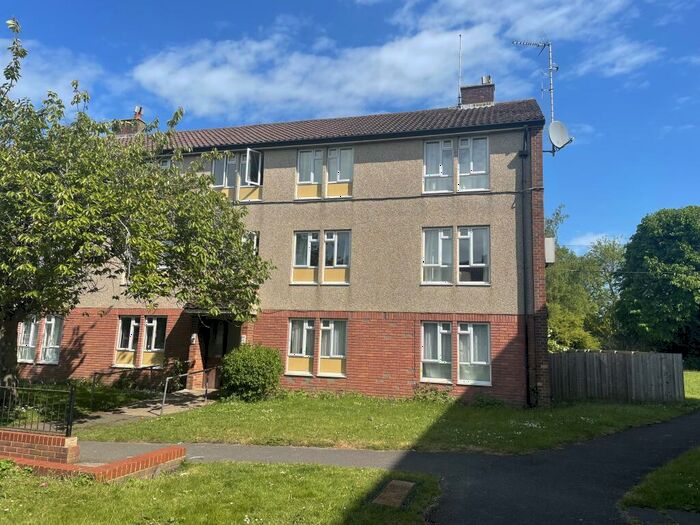 2 Bedroom Apartment To Rent In Sheep Street, Devizes, SN10
