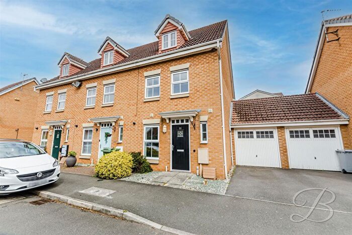3 Bedroom Town House For Sale In Trinity Road, Edwinstowe, Mansfield, NG21