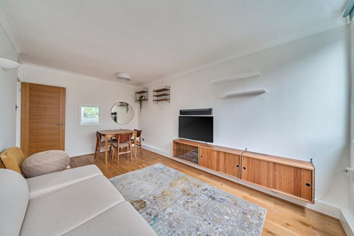 1 Bedroom Property To Rent In Redan Street, London, W14