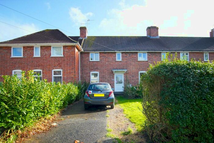 3 Bedroom Terraced House To Rent In Thicket Avenue, Fishponds, Bristol, BS16