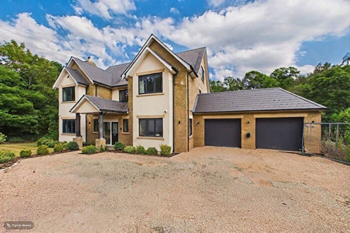 6 Bedroom Detached House For Sale In Upper Chobham Road, Camberley, Surrey, GU15