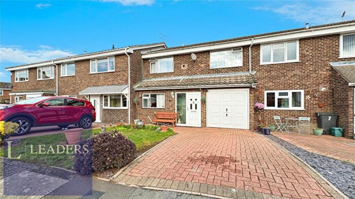 4 Bedroom Terraced House For Sale In Johnston Close, Halstead, Essex, CO9