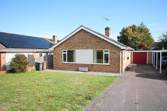 3 Bedroom Detached Bungalow For Sale In Maltings Close, Moulton, Newmarket, CB8