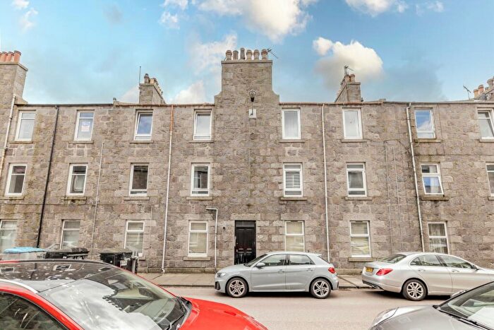 2 Bedroom Flat To Rent In Urquhart Road, Aberdeen, Aberdeenshire, AB24