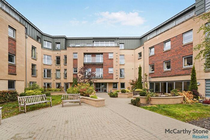 1 Bedroom Apartment For Sale In Lyle Court, Barnton Grove, Edinburgh, EH4