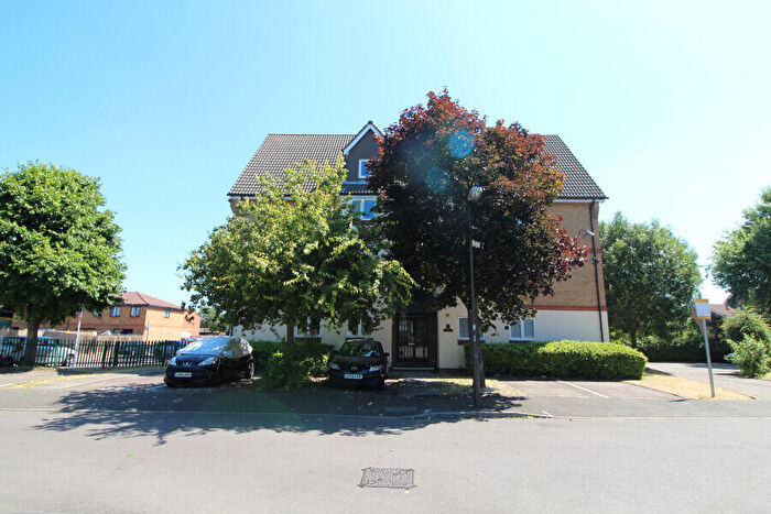 1 Bedroom Flat To Rent In Wells Court, Longfield Drive, CR4