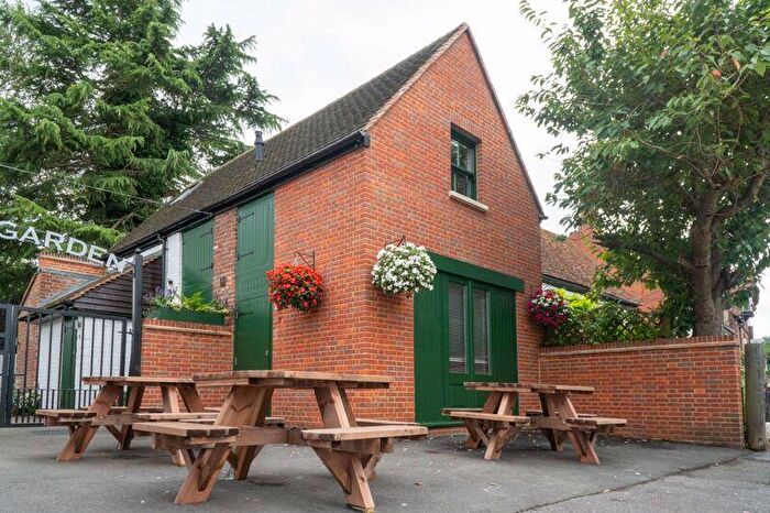 1 Bedroom Flat To Rent In The Green, High Wycombe, HP10