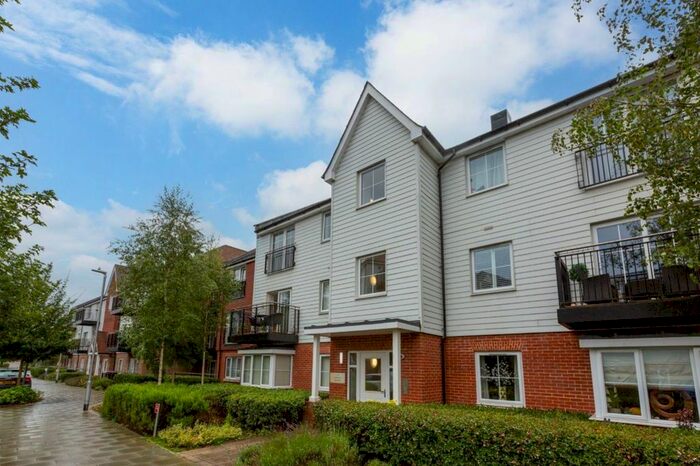 1 Bedroom Flat To Rent In Eden Road, Dunton Green, Sevenoaks, TN14