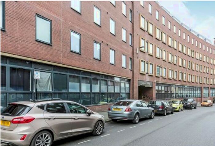 1 Bedroom Flat To Rent In Queen Street, Sheffield, S1