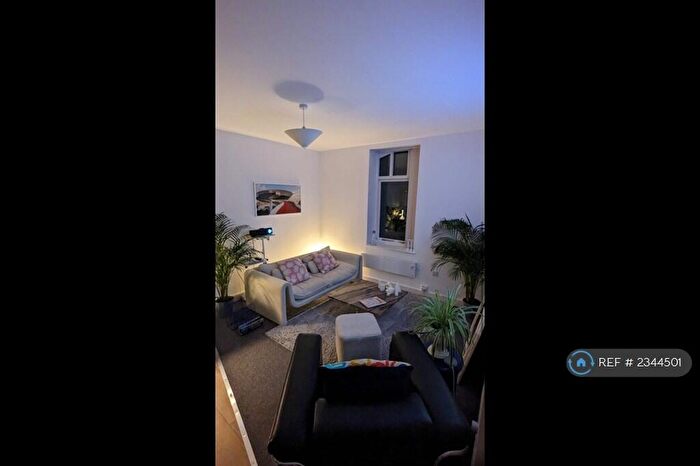 2 Bedroom Maisonette To Rent In Black Bull Lofts, Middleton, Manchester, M24