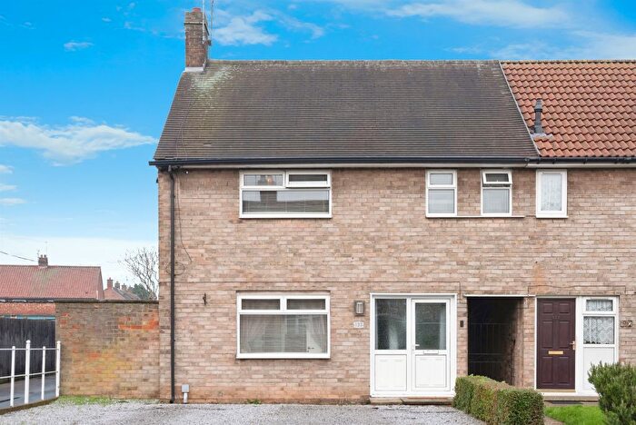 3 Bedroom End Terrace House For Sale In Saltash Road, Hull, HU4