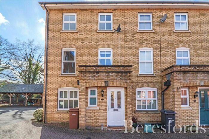 4 Bedroom End Of Terrace House For Sale In Norton Place, Ramsden Heath, CM11