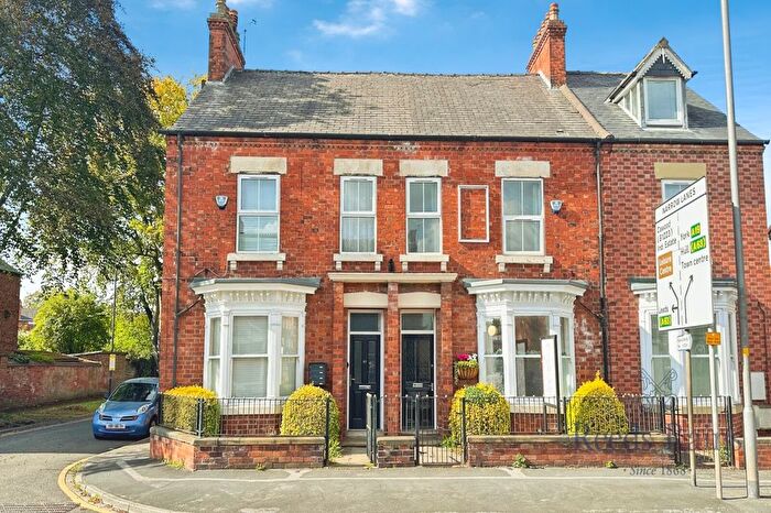1 Bedroom Flat To Rent In Brook Street, Selby, North Yorkshire, YO8