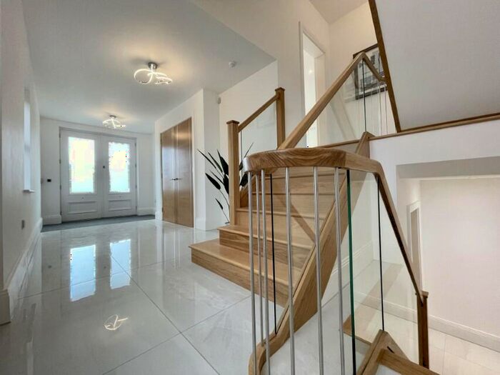 5 Bedroom Detached House For Sale In Clare Bank, Heaton, Bolton ~Impressive Gated Development Situated Off Clarebank / Markland Hill ~, BL1
