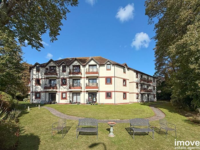 2 Bedroom Flat For Sale In Lynway Court, St. Marychurch Road, Torquay, TQ1
