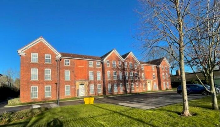 3 Bedroom Apartment To Rent In Hessle Road, Hull, HU4