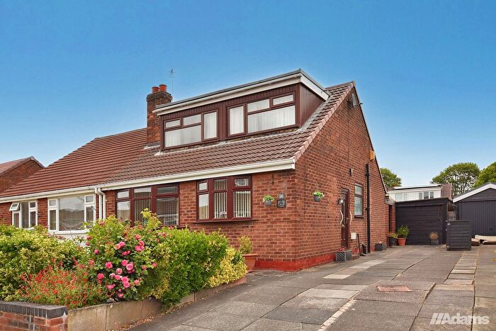 2 Bedroom Semi-detached Bungalow For Sale In Astley Close, WA4