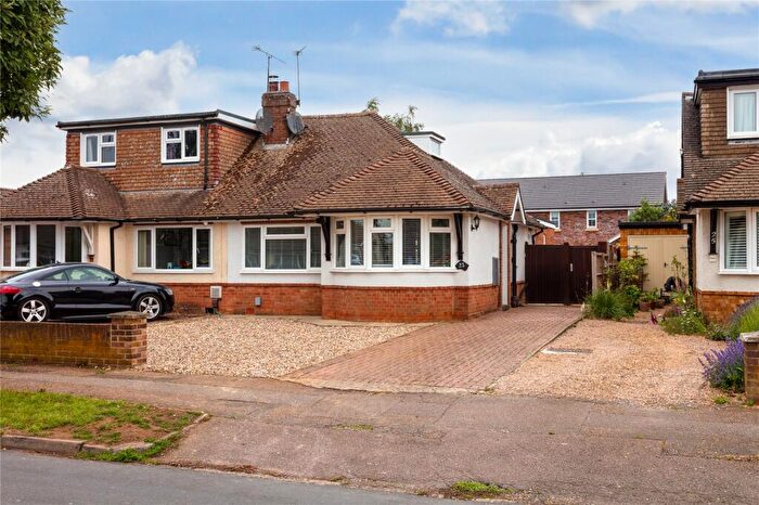2 Bedroom Bungalow To Rent In Grange Road, Toddington, Bedfordshire, LU5