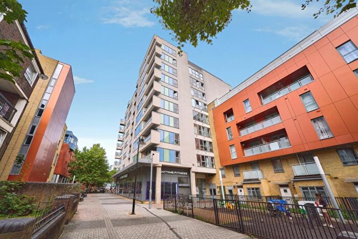 1 Bedroom Flat For Sale In Vernon Road, London, London, E3
