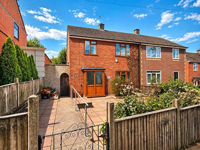 3 Bedroom Semi-Detached House For Sale In Kings Weston Lane, Lawrence Weston, Bristol, BS11