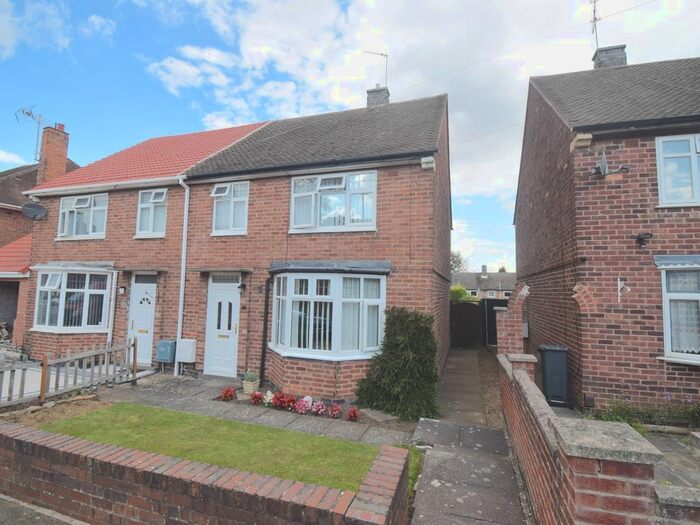 3 Bedroom Semi-Detached House To Rent In Westmeath Avenue, Leicester LE5